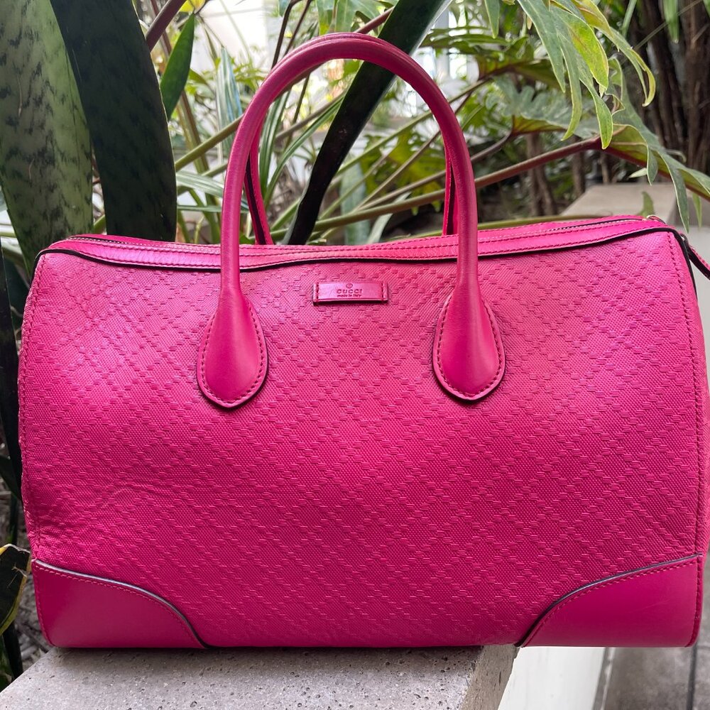 Auth GUCCI Bright Diamante Pink Diamond Leather W/ Gold Hardware Boston Bag
